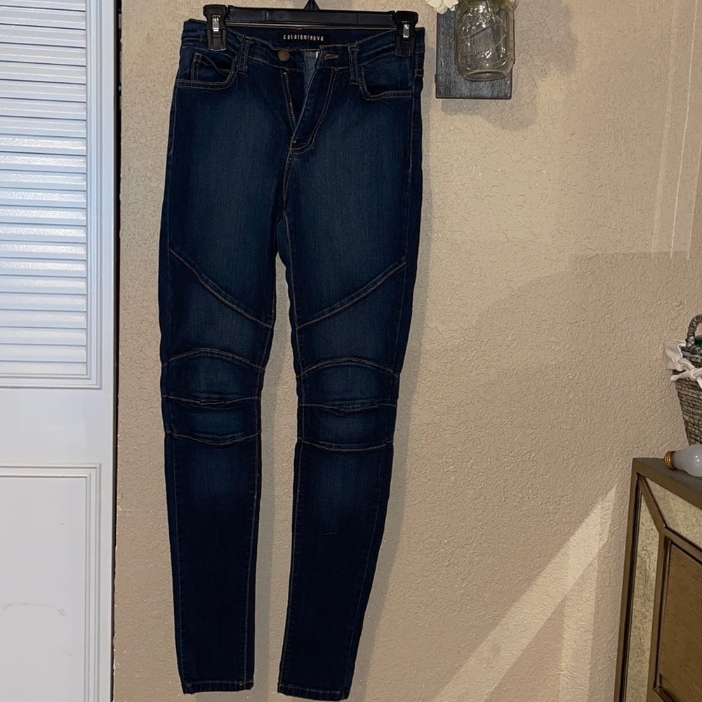 FashionNova Moto Dark Denim Skinny Jeans Size 5(W26)